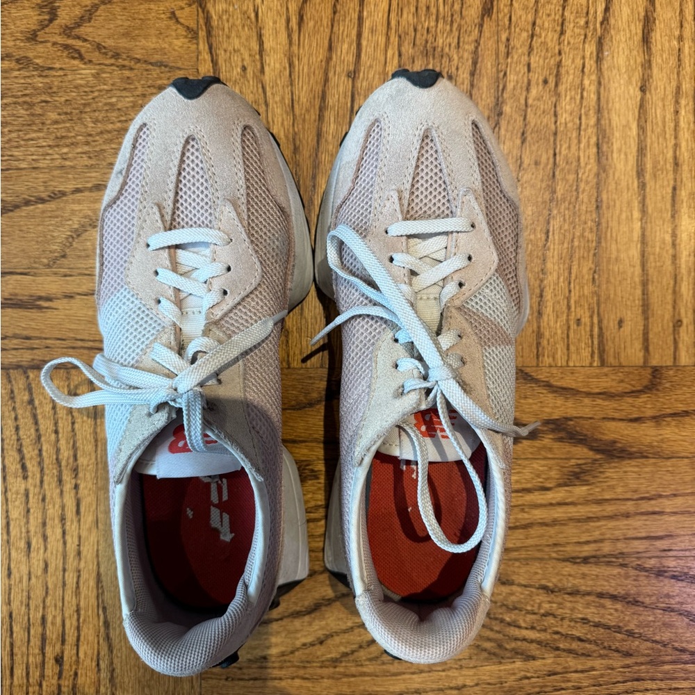 New Balance 327 Sneakers - Womens Sz 7